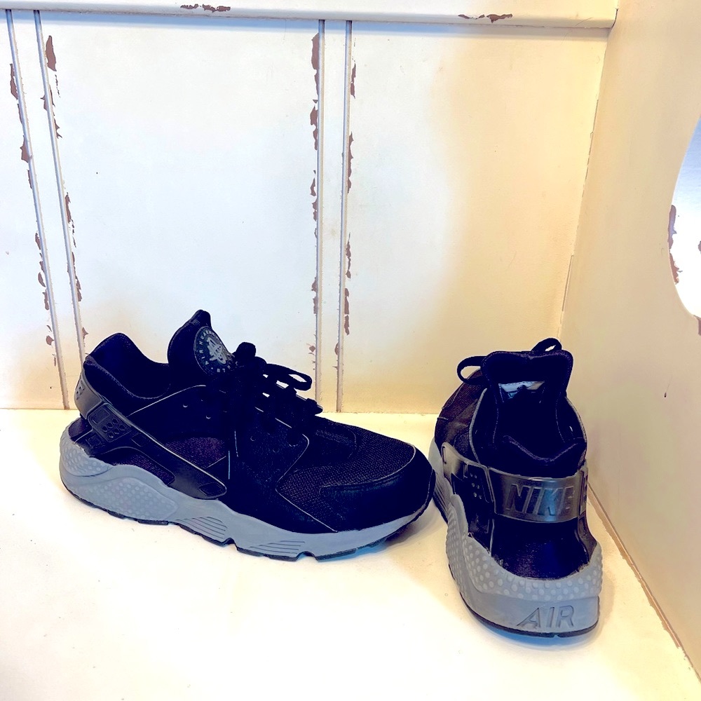 Nike Air Huaraches